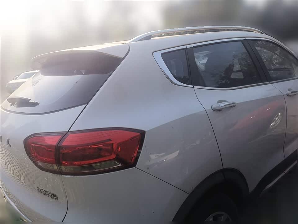 Haval H2s