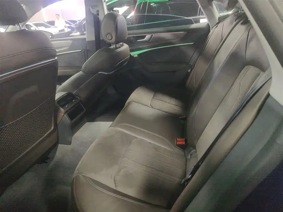 Audi A7L Audi A7L