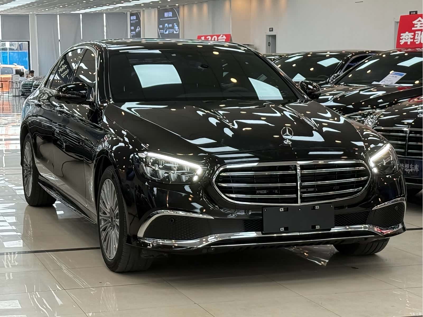 Mercedes-Benz E-Class, 2021 1