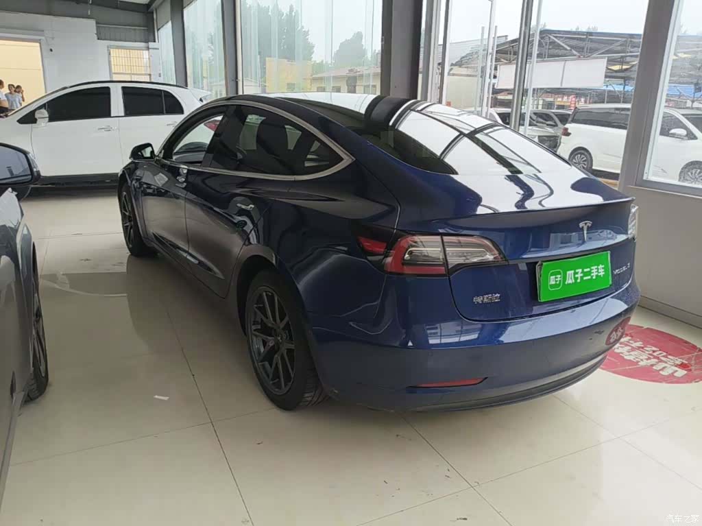Tesla Model 3, 2020 все фото