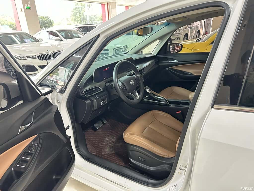 Buick GL6, 2022 7