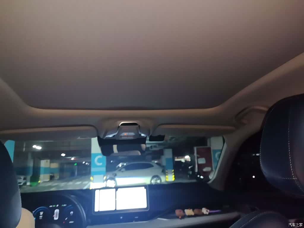 Geely Preface, 2022 9