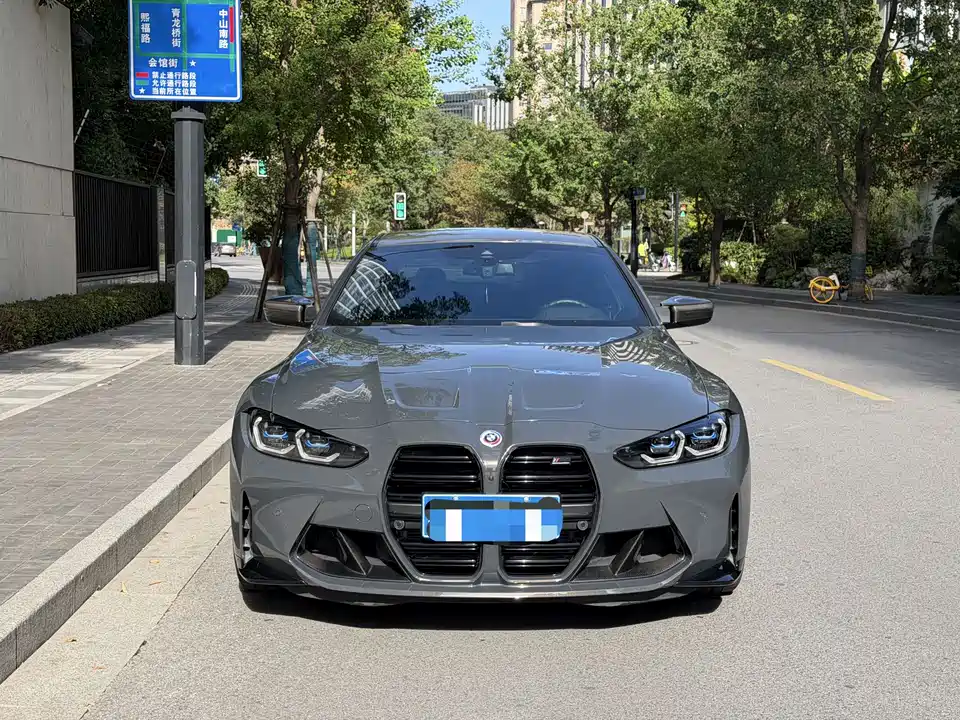 BMW M4