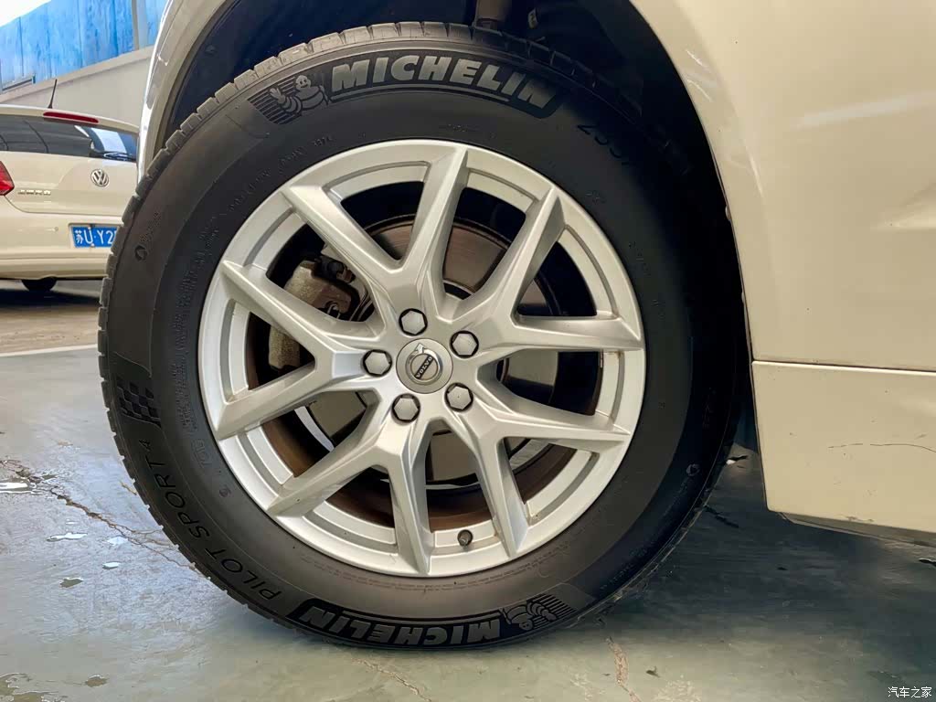 Volvo XC60, 2019 21