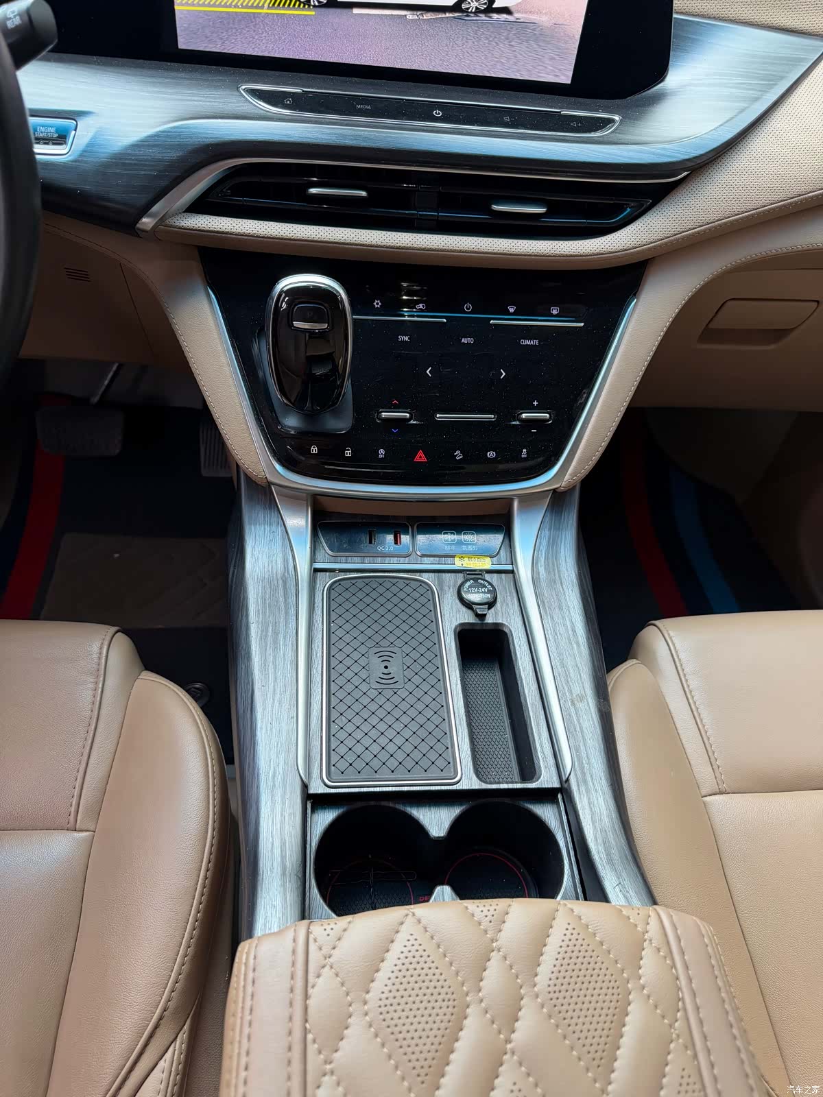 Buick GL8, 2022 6