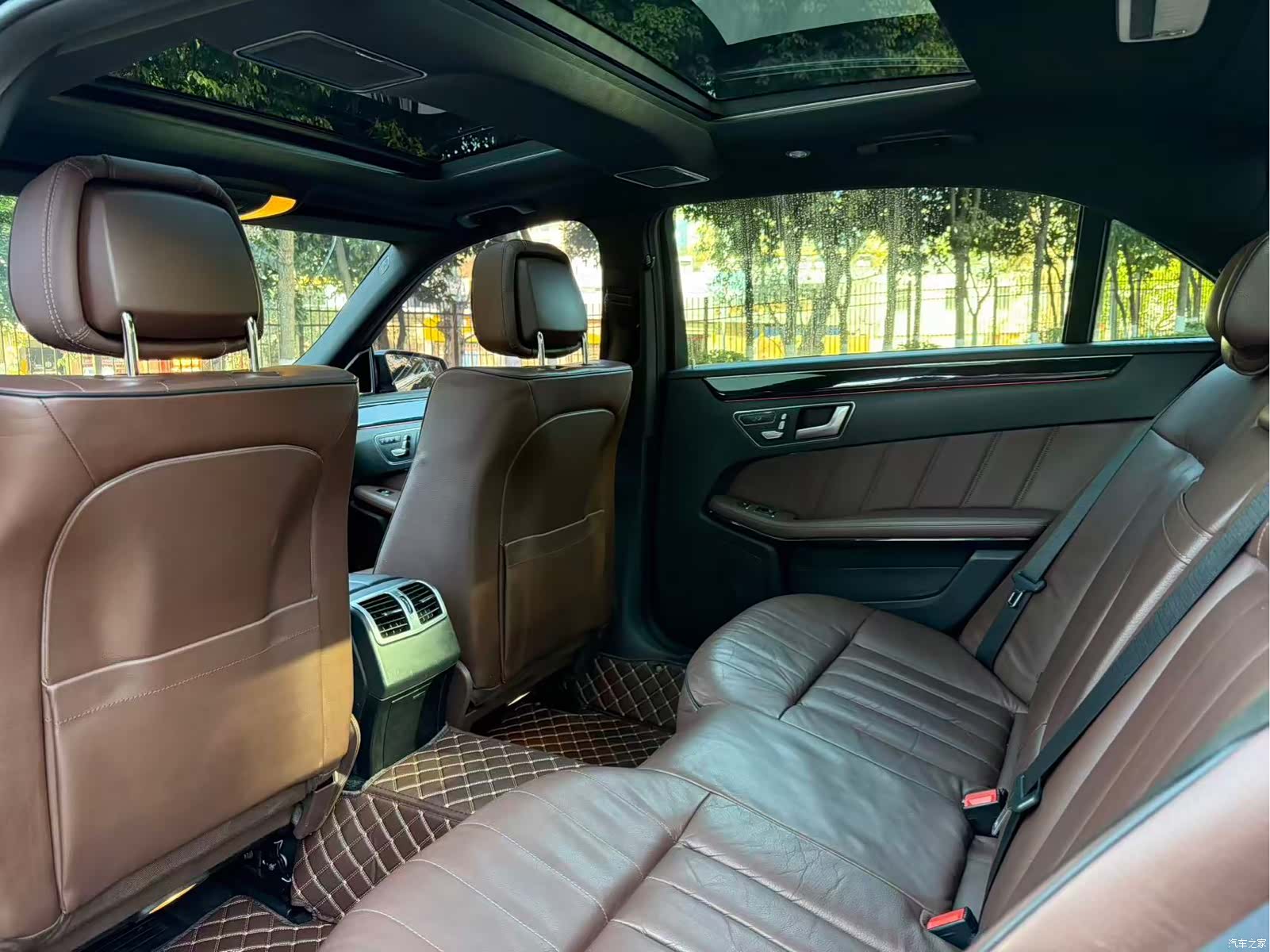 Mercedes-Benz E-Class, 2014 20
