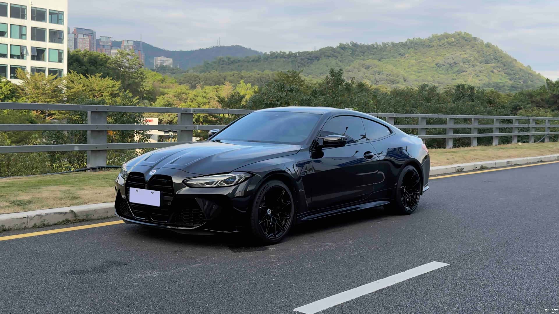 BMW M4, 2022 1