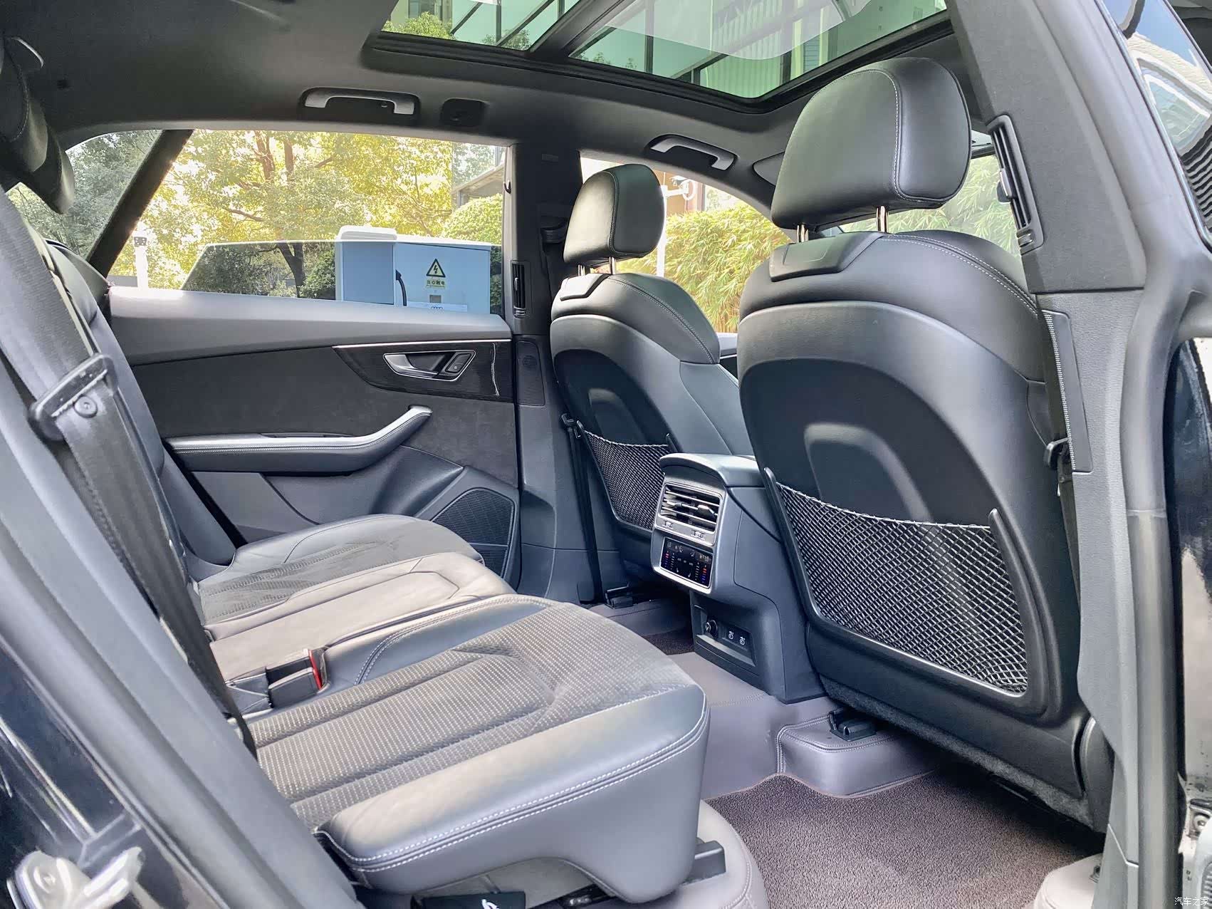 Audi Q8, 2021 14