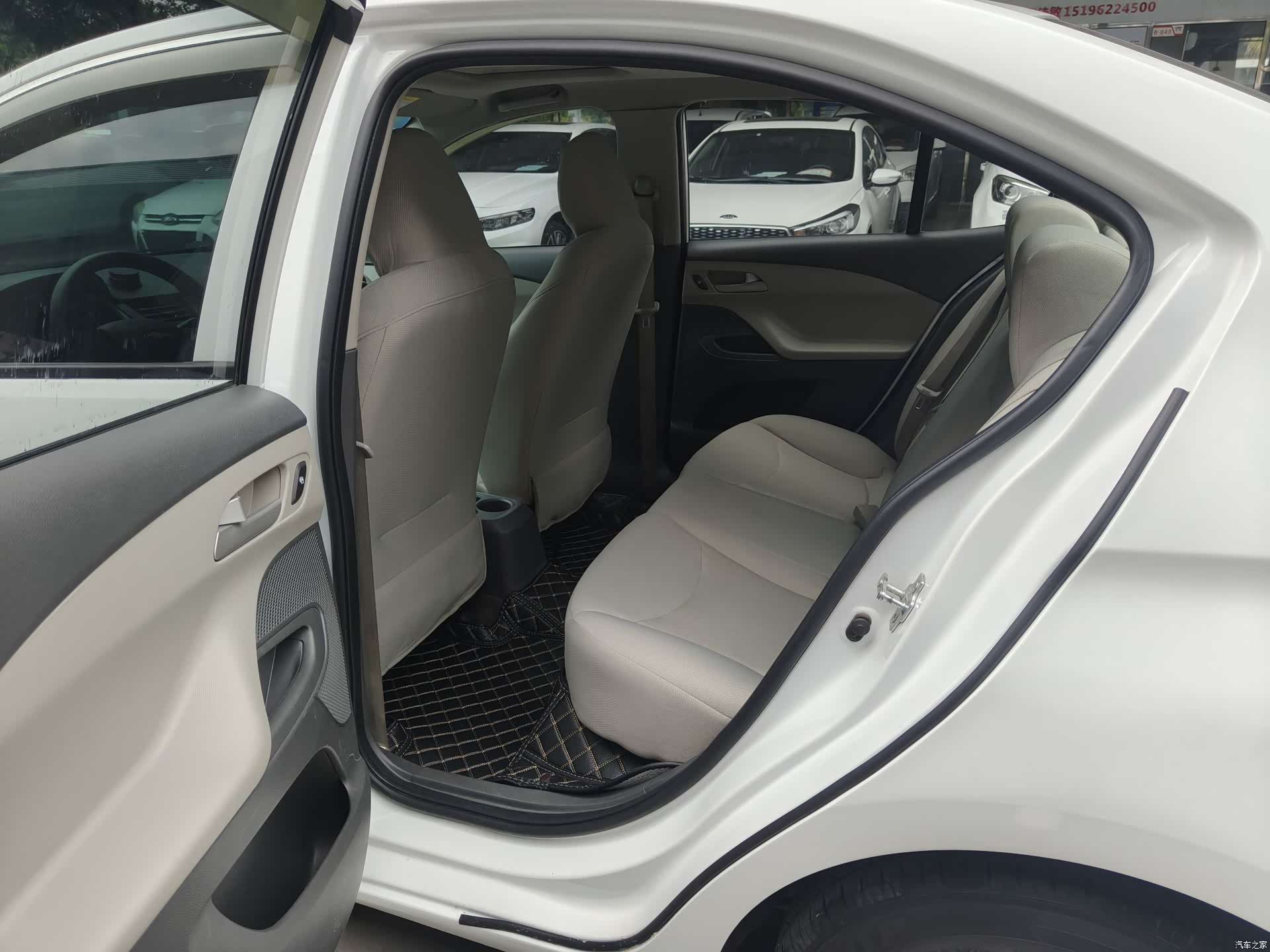 Chevrolet 3, 2015 8