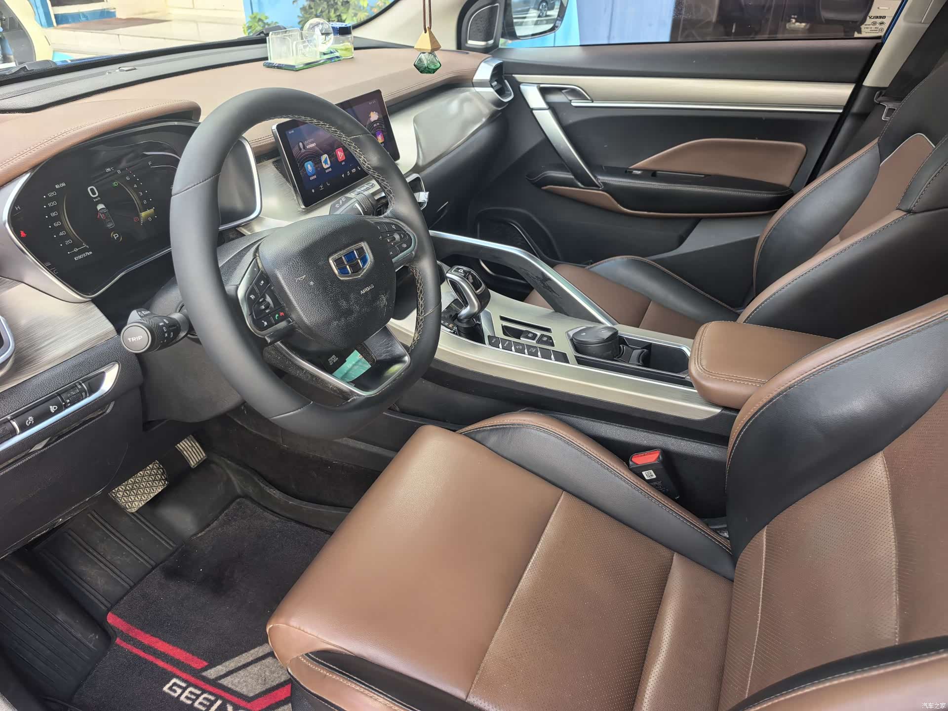 Geely Coolray, 2019 12
