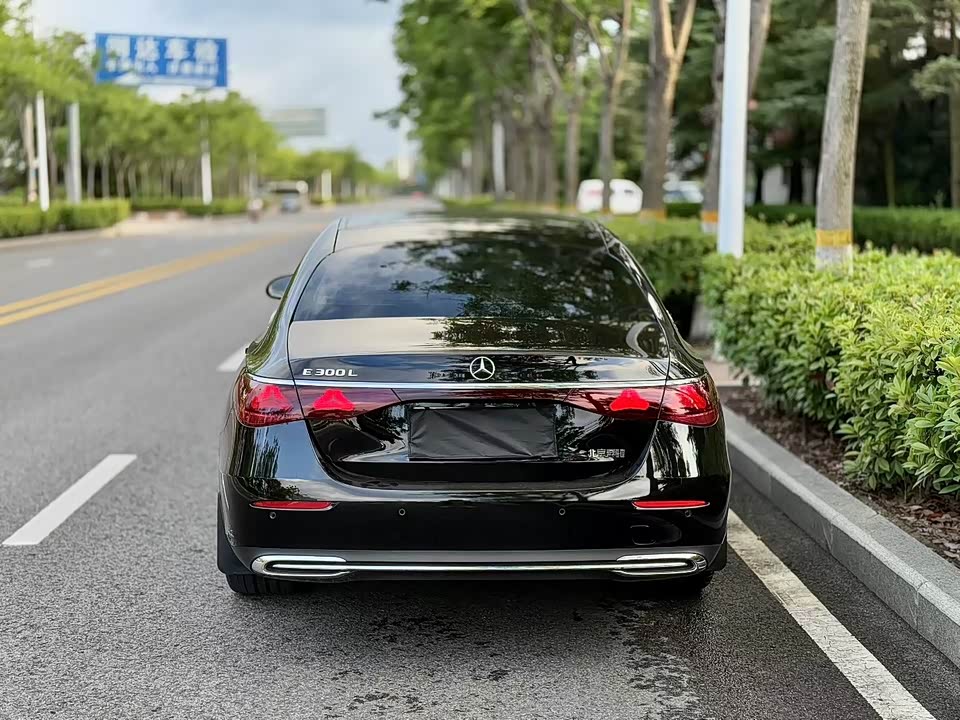 Mercedes-Benz E-class Mercedes-Benz E-class