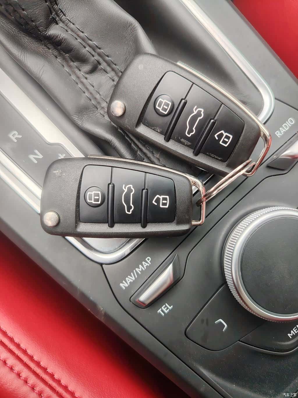 Audi Q2L, 2021 9