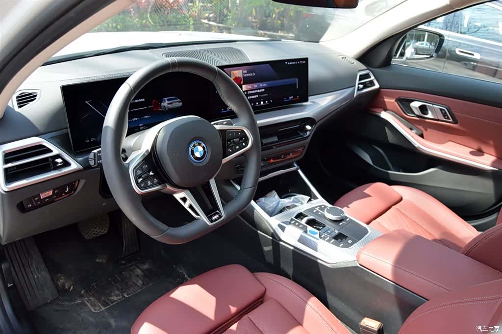 BMW i3, 2025 8