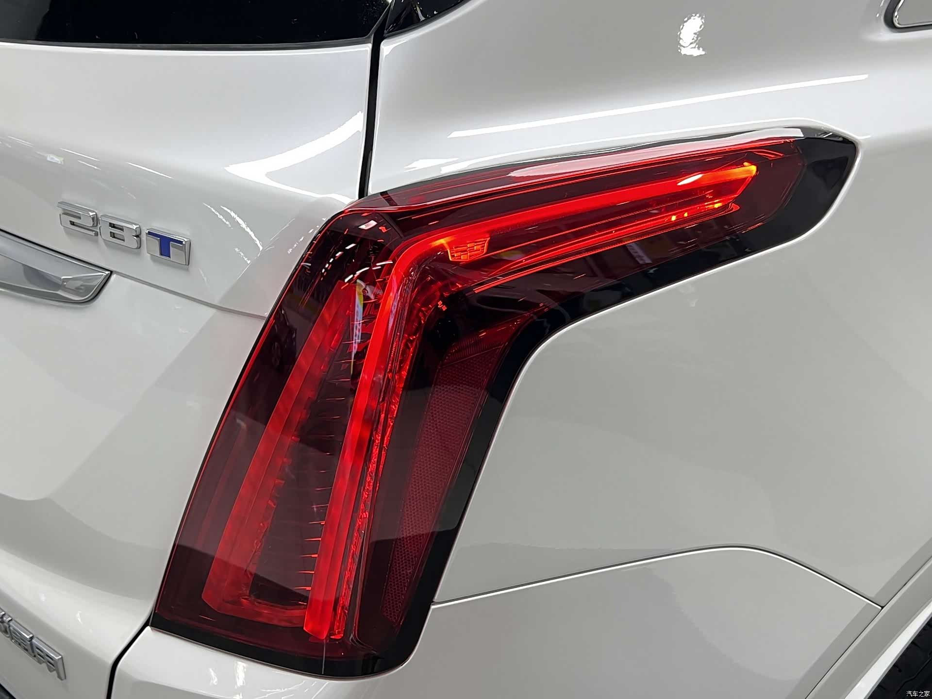 Cadillac XT5, 2022 14