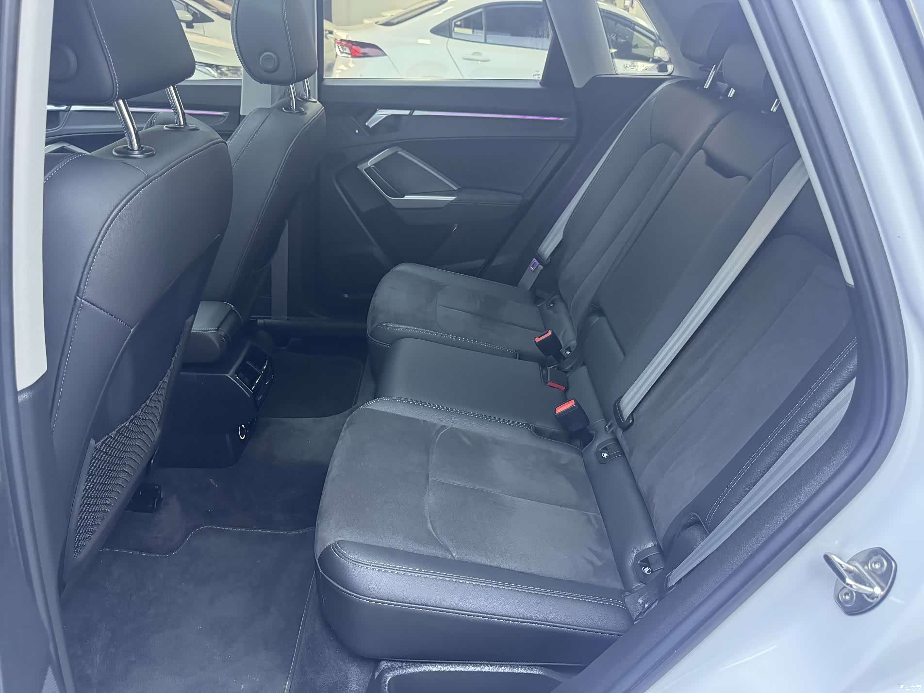Audi Q3, 2023 14