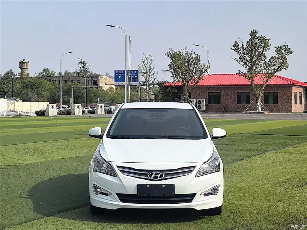 Hyundai GLS, 2016 2