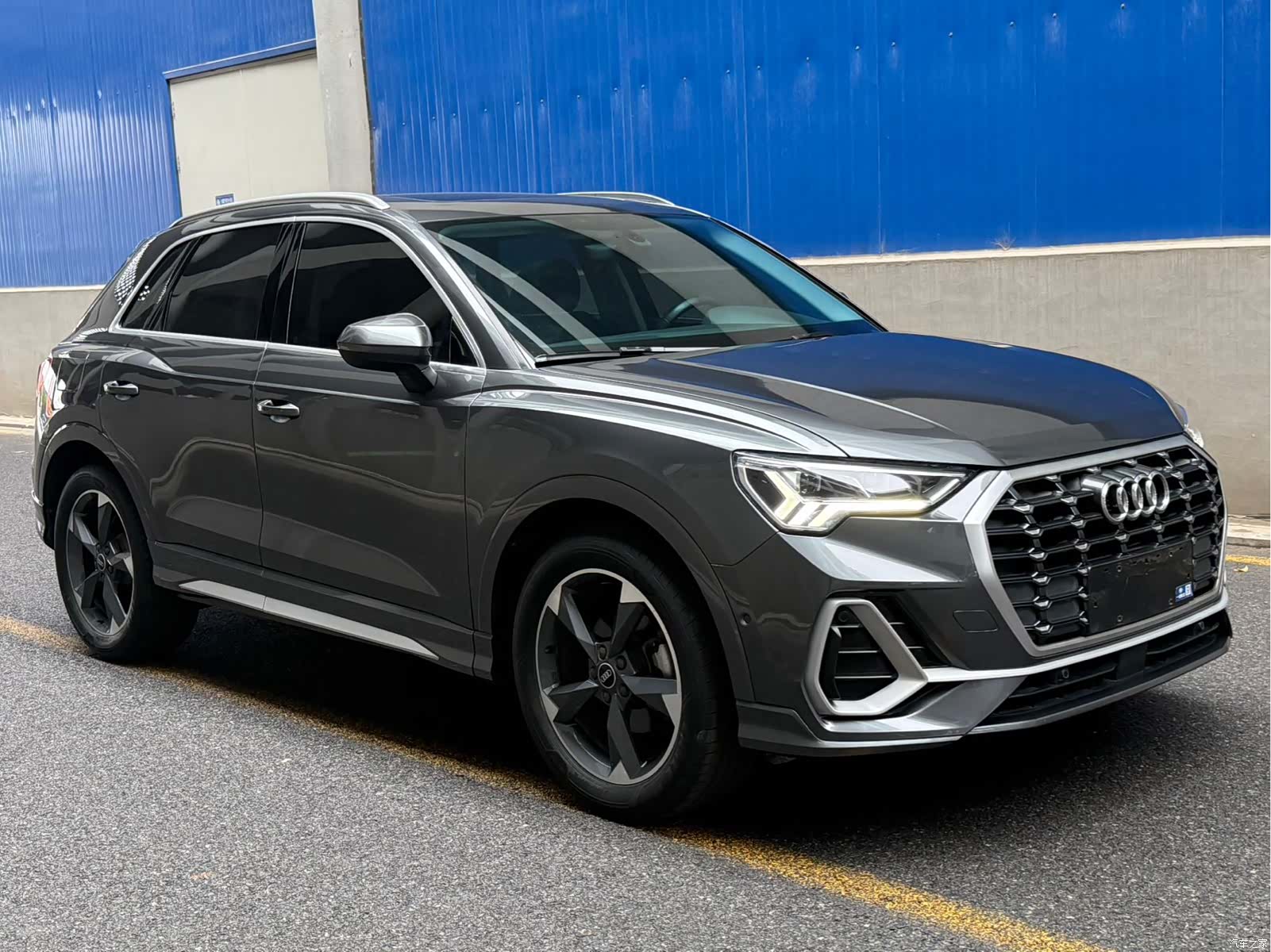 Audi Q3, 2022 3