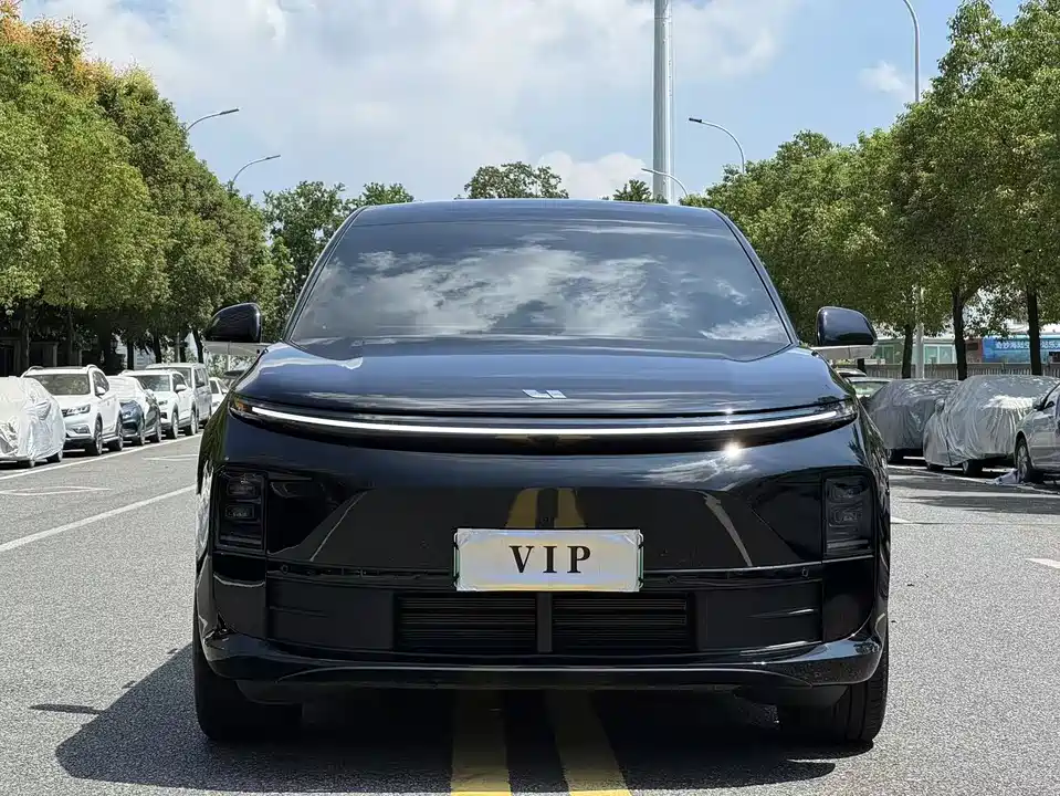 Li Auto Ideal L6