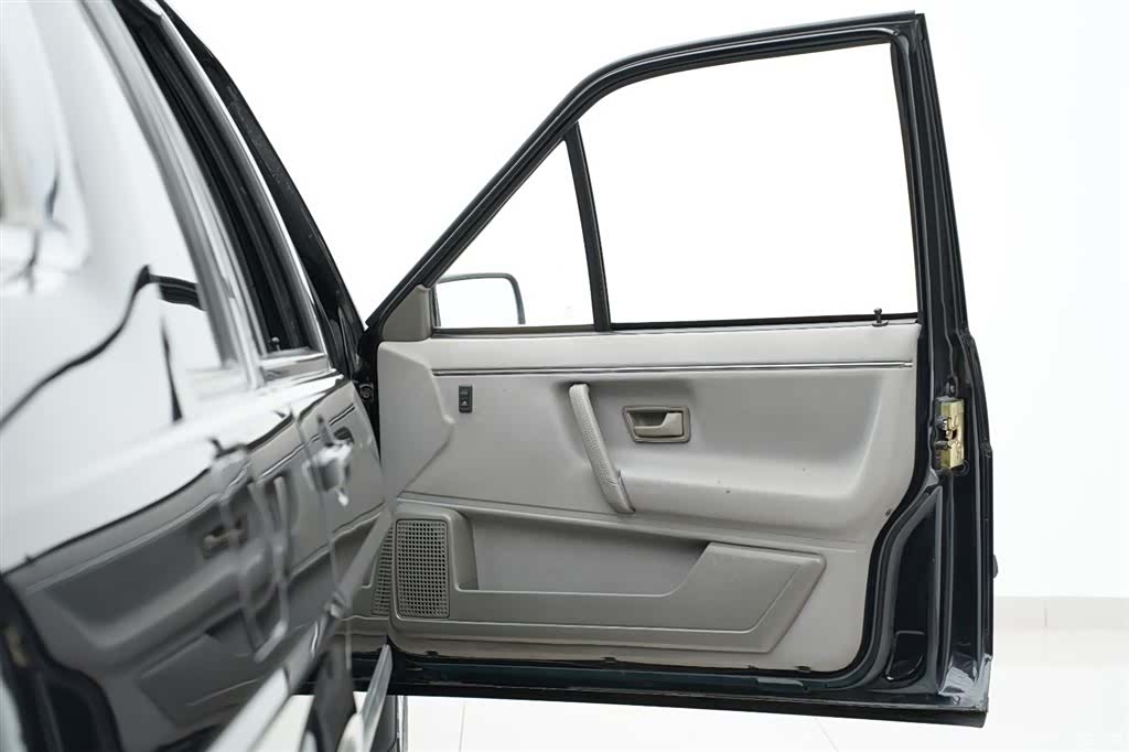 Volkswagen Santana, 2010 27