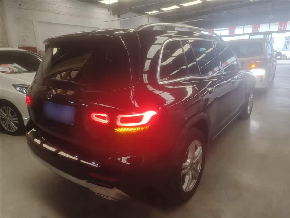 Mercedes-Benz GLB