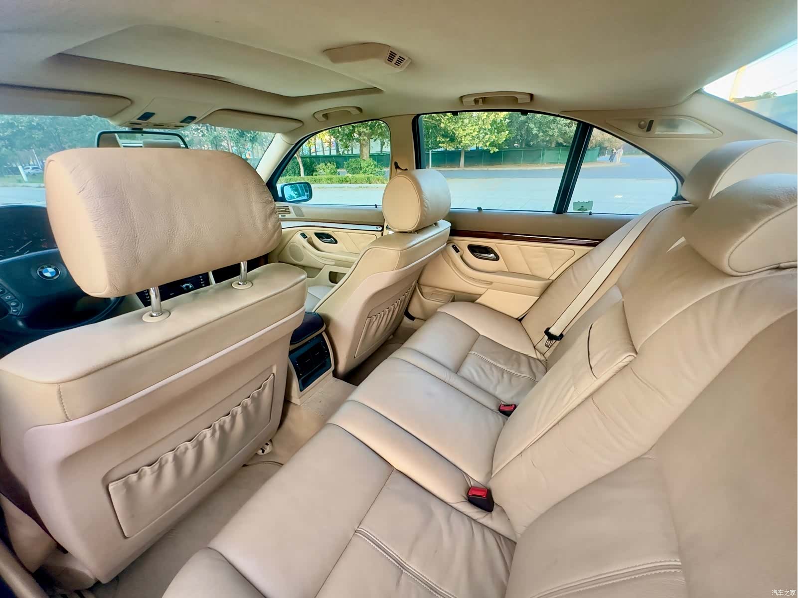 BMW 5 Series, 2002 9
