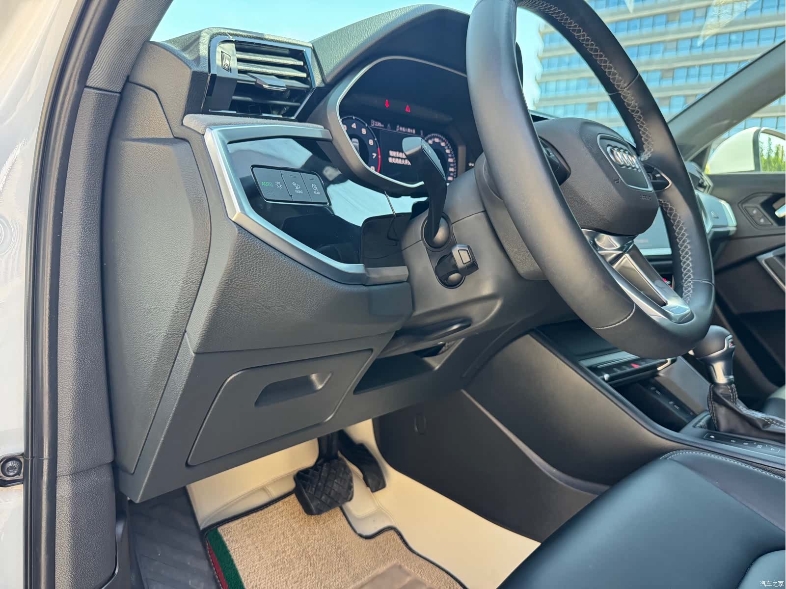 Audi Q3, 2024 11