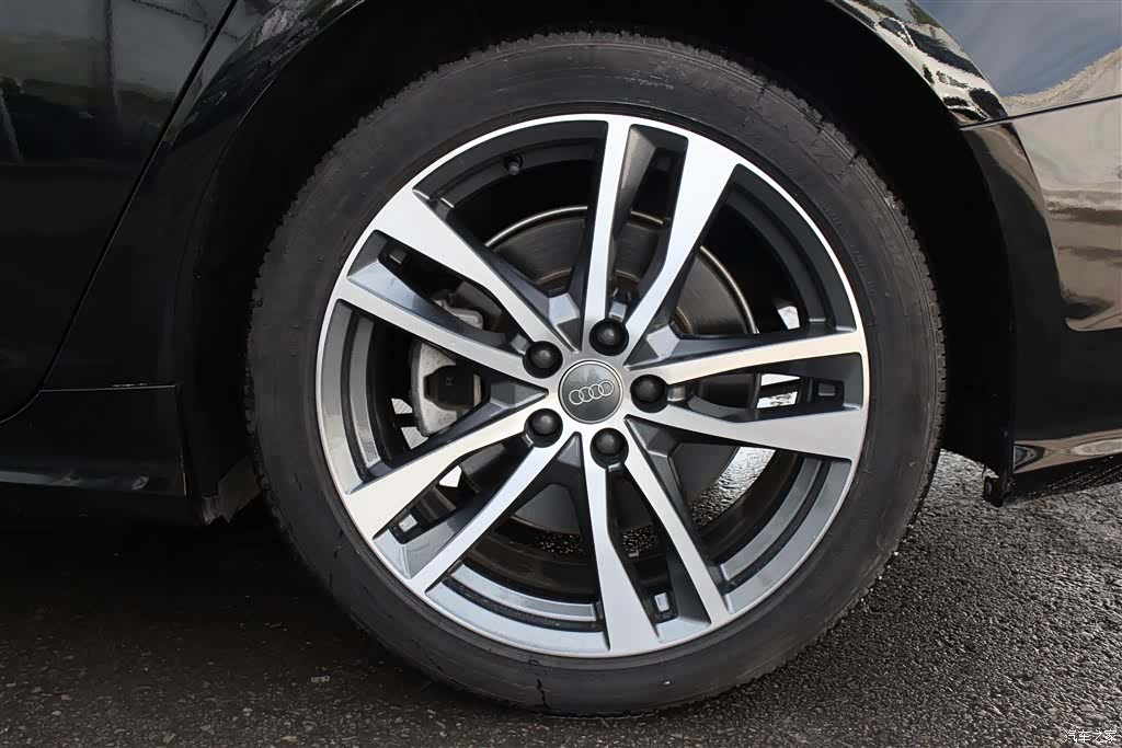 Audi A6L, 2020 15