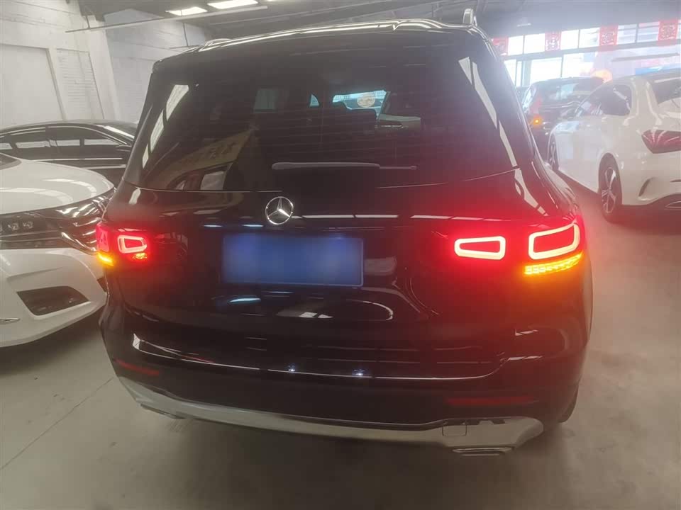 Mercedes-Benz GLB