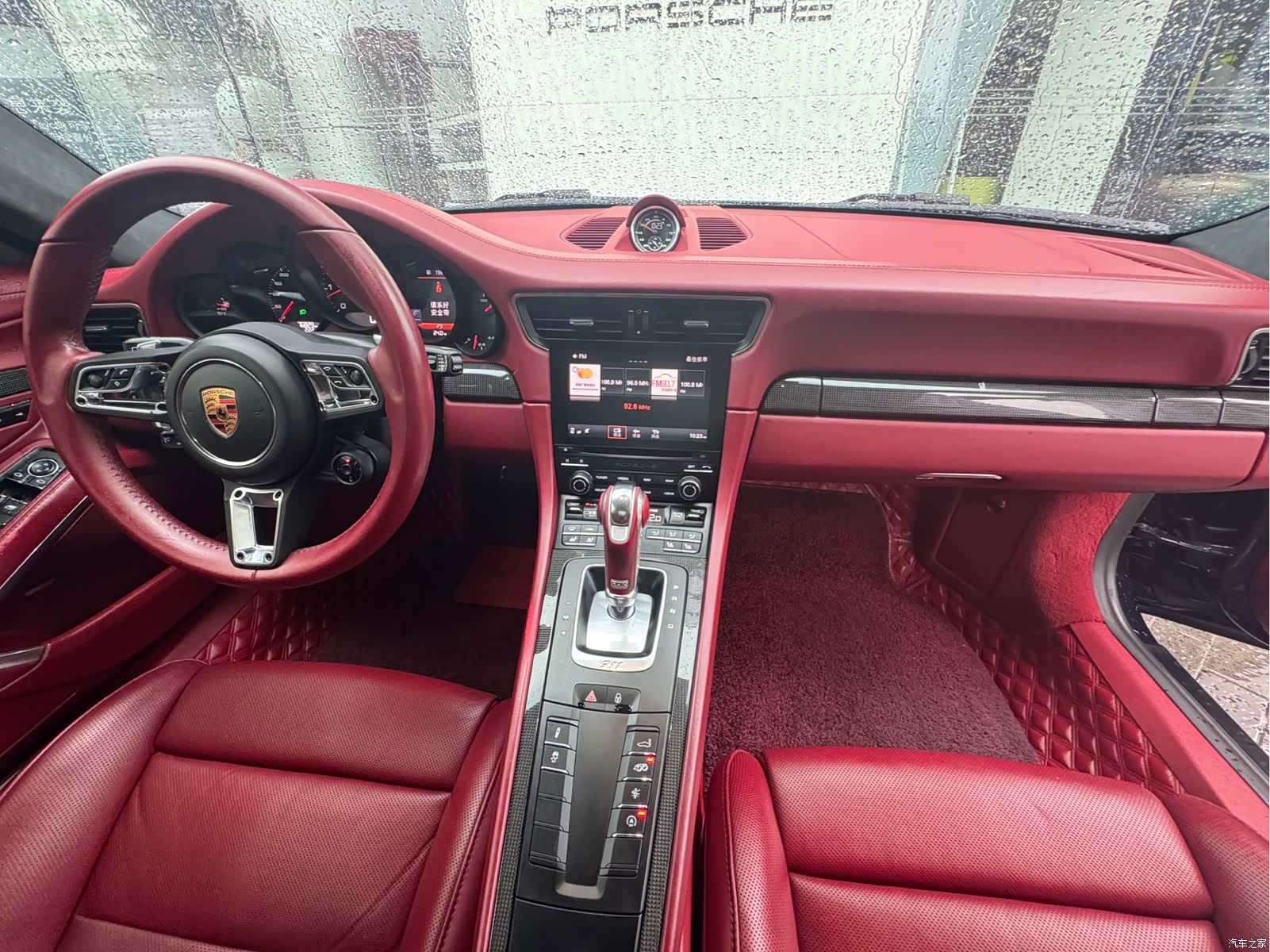 Porsche 911, 2019 18