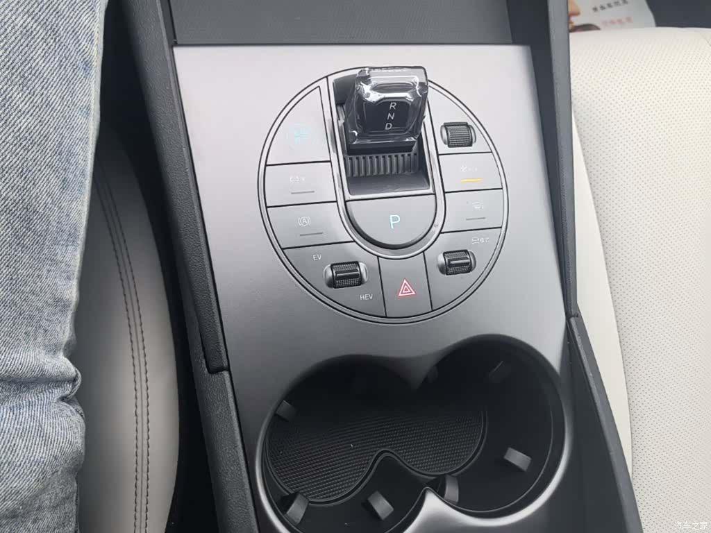 BYD Seal, 2024 14