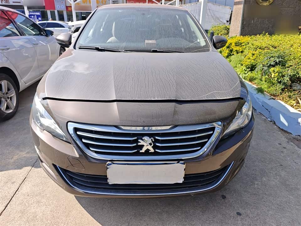 Peugeot 408