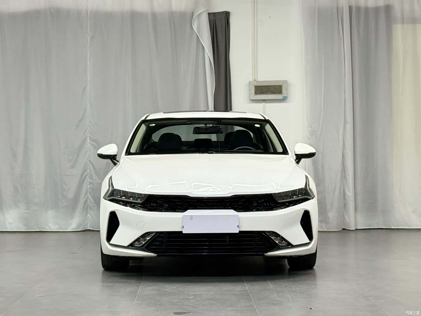 Kia K5, 2021 3