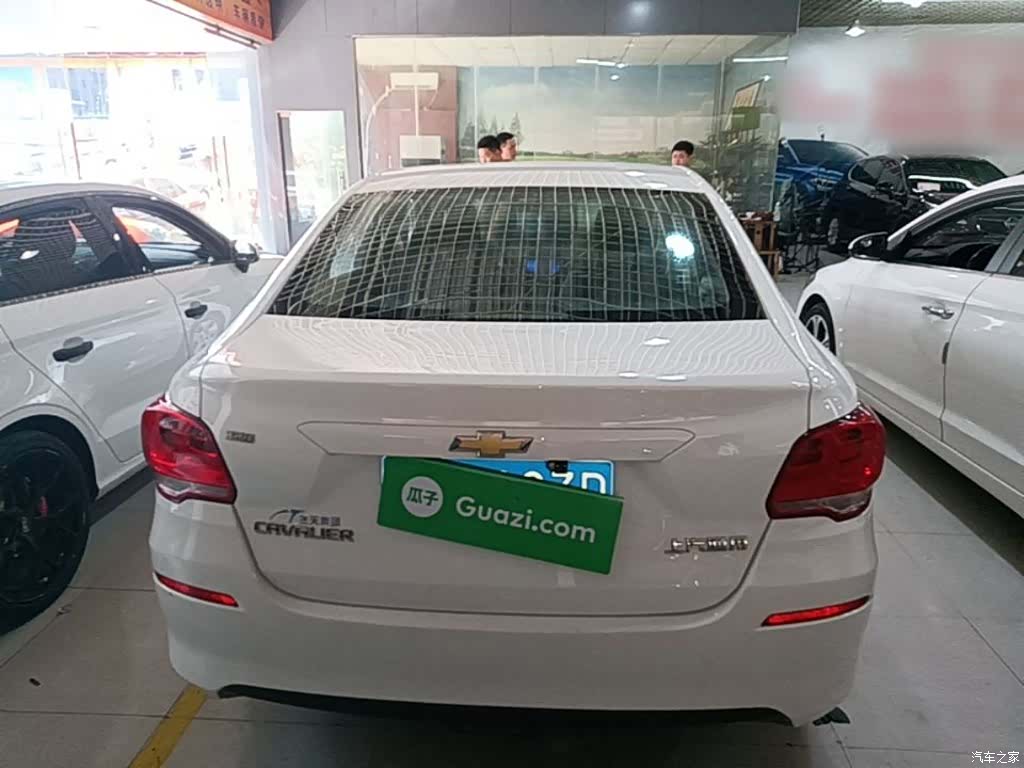 Chevrolet 320, 2018 6