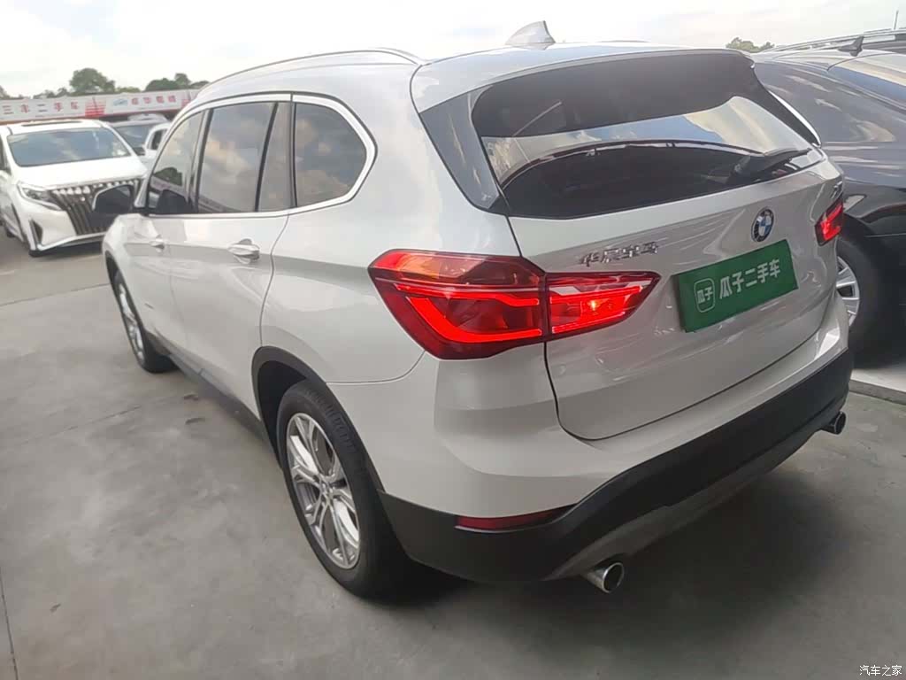 BMW X1, 2017 все фото