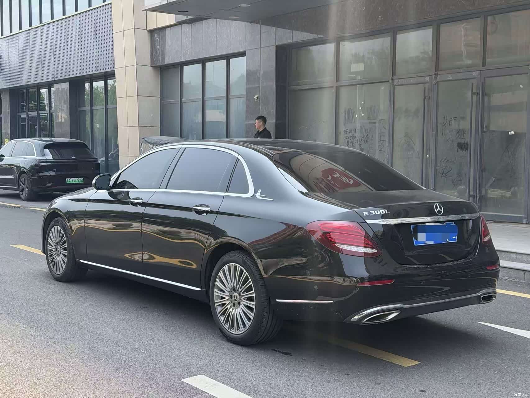 Mercedes-Benz E-Class, 2020 6