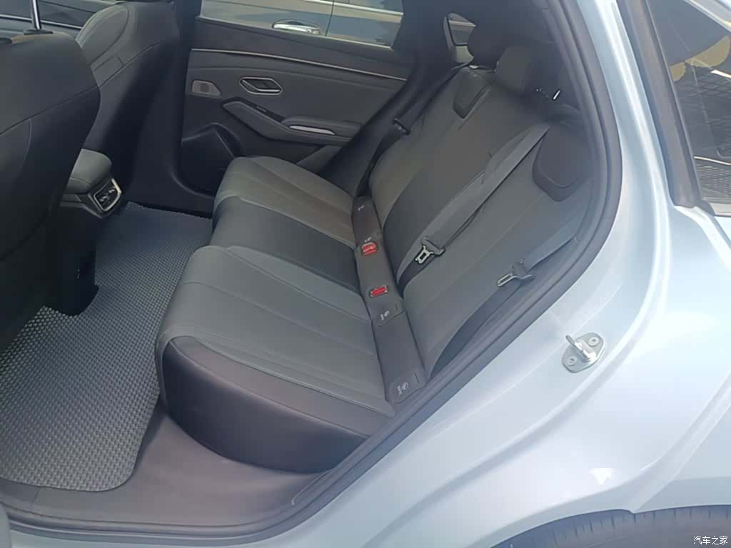BYD Qin, 2025 17