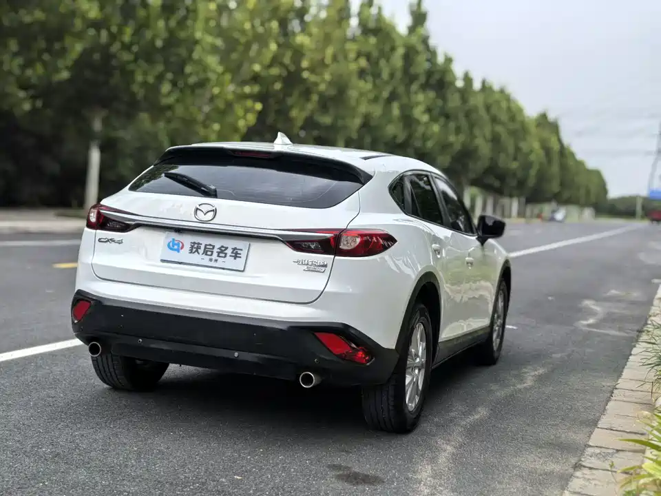 Mazda CX-4