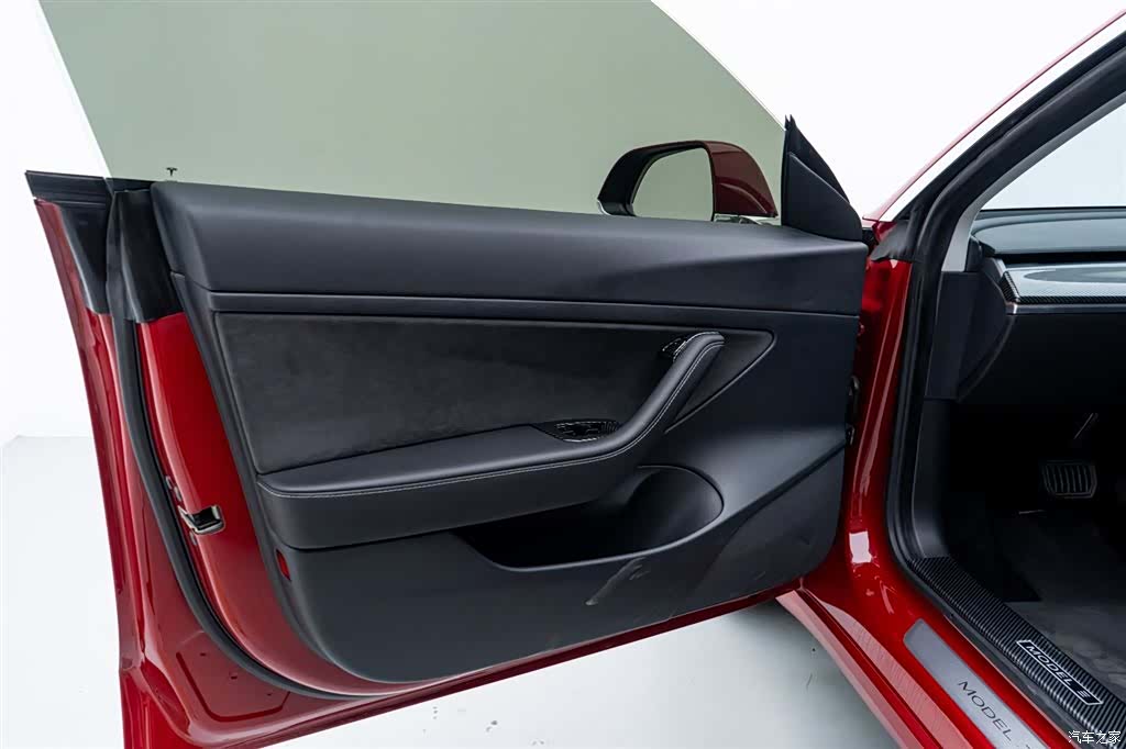 Tesla Model 3, 2020 15