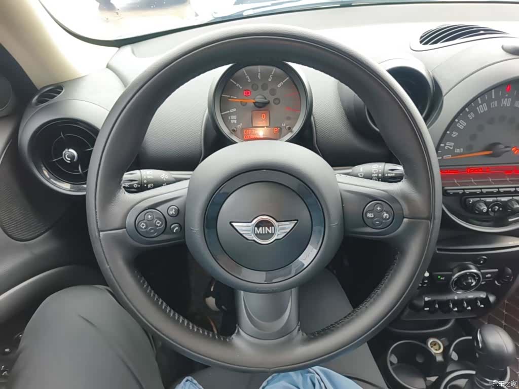 Mini Countryman, 2016 11