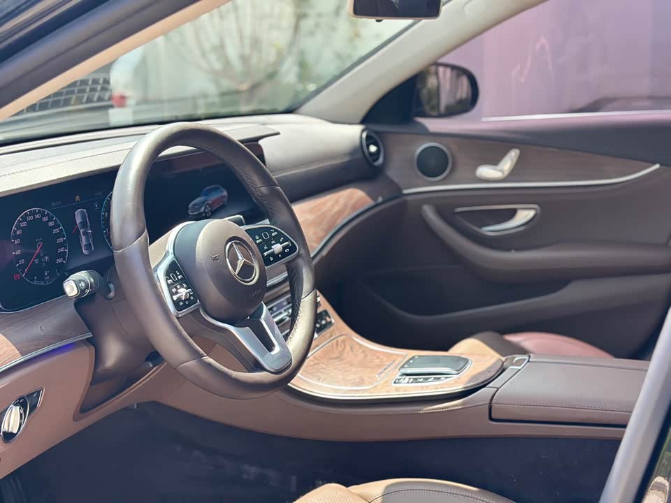 Mercedes-Benz E-class Mercedes-Benz E-class