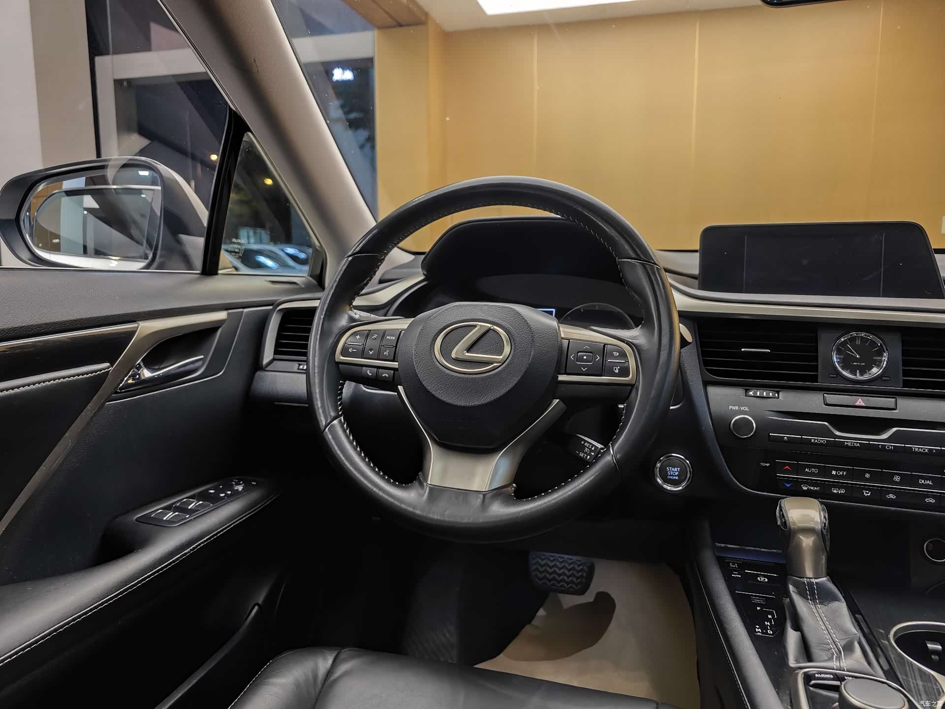 Lexus RX, 2018 15