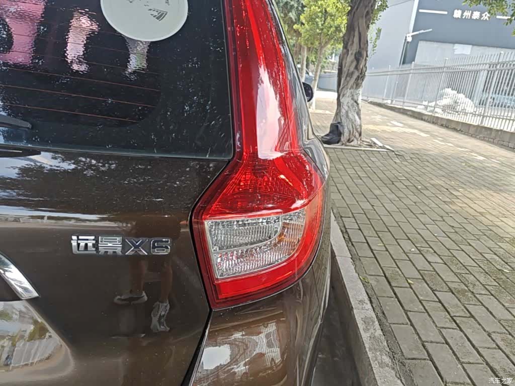 Geely X6, 2017 8