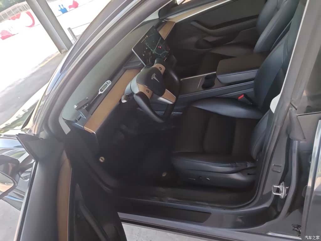 Tesla Model 3, 2021 15