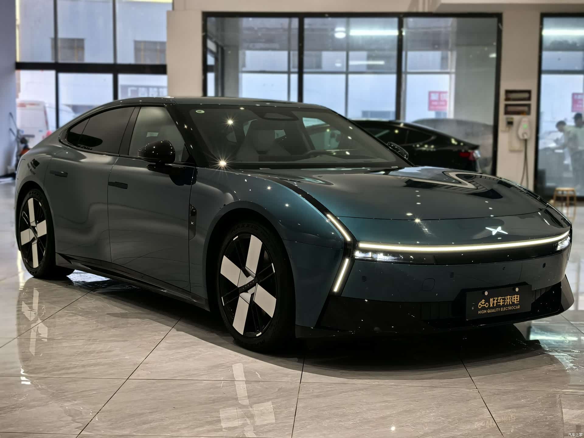 Xpeng P7, 2025 3