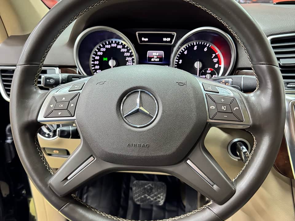 Mercedes-Benz M class