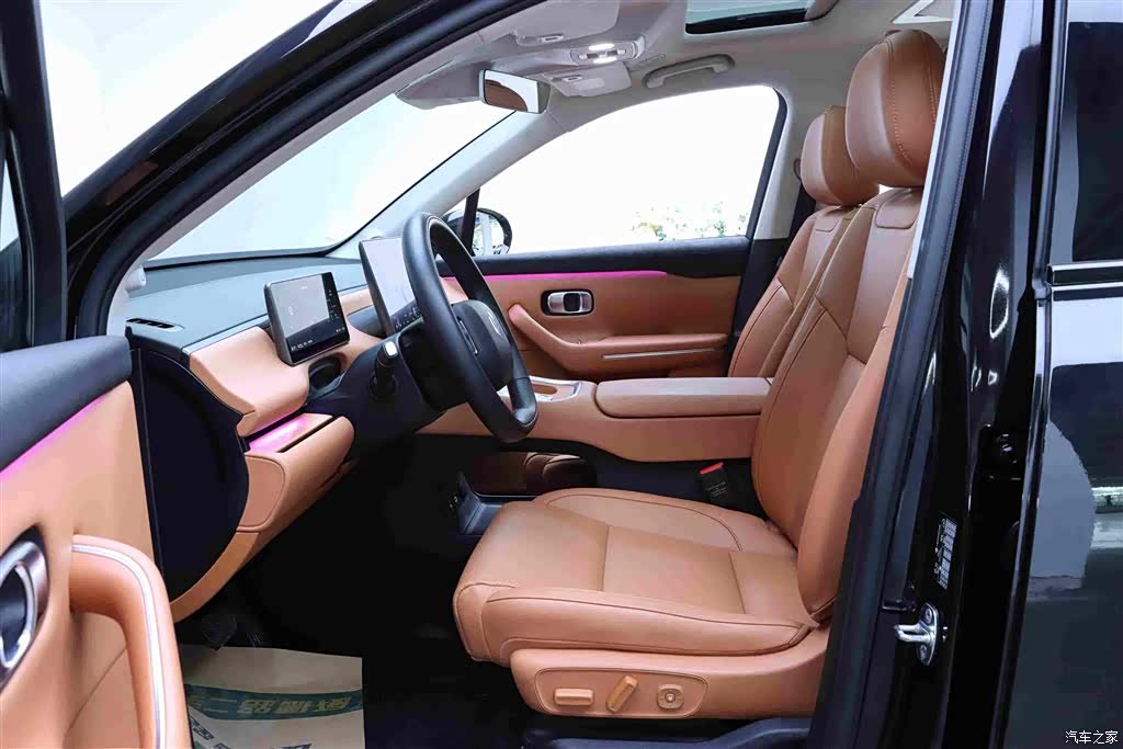Leapmotor C16, 2025 14