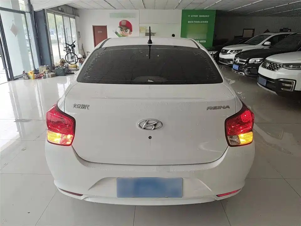 Hyundai Rena