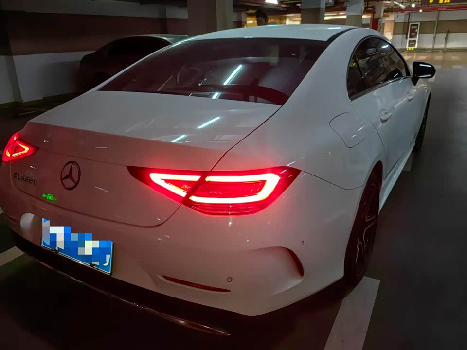 Mercedes-Benz CLS