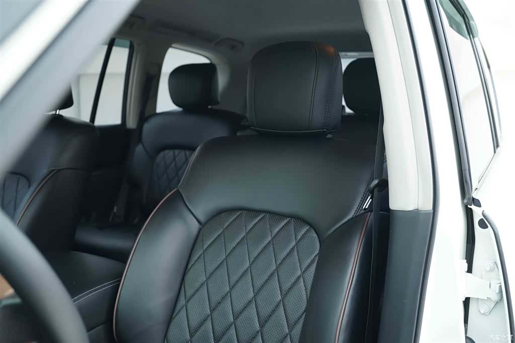 Nissan Patrol, 2019 13