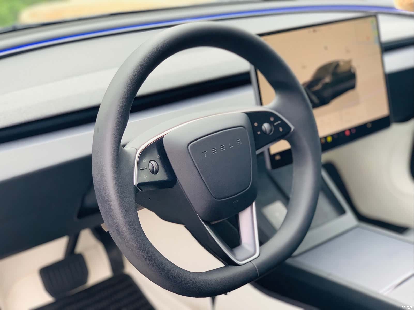 Tesla Model 3, 2024 все фото